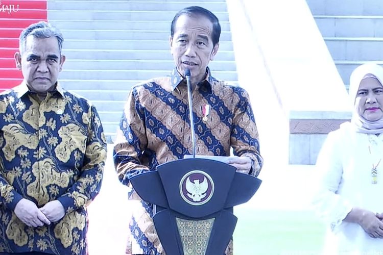 Presiden Joko Widodo saat memberikan sambutan di acara Kompas 100 CEO Forum di Istana Negara, Ibu Kota Nusantara, Kalimantan Timur (11/10/2024). 