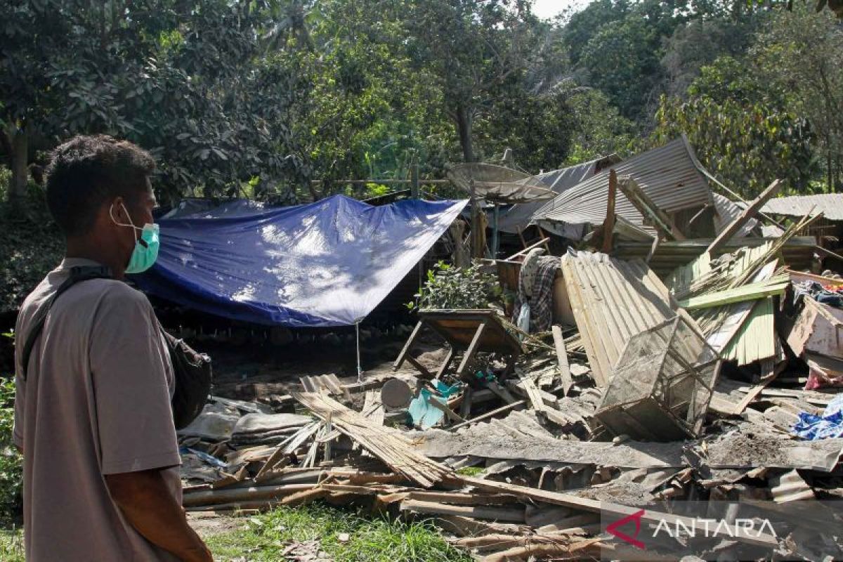 Kondisi korban kritis Gunung Lewotobi membaik, kaki kirinya harus diamputasi